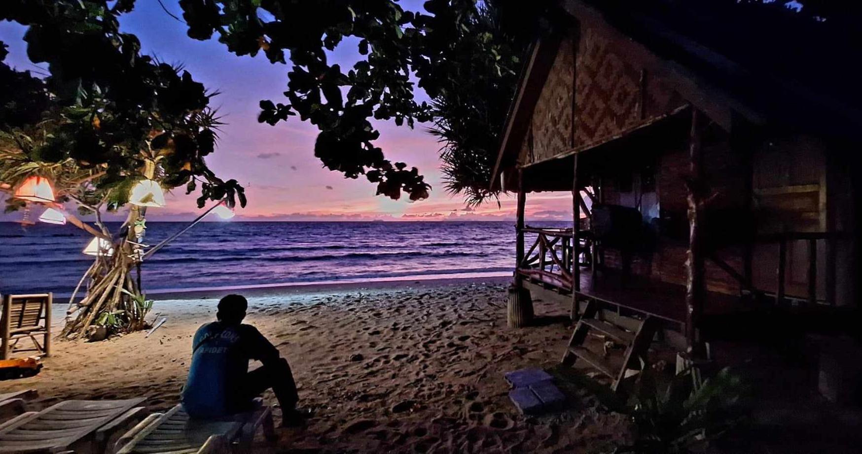 Breizh Cape Beach Bungalows Koh Lanta Exterior photo